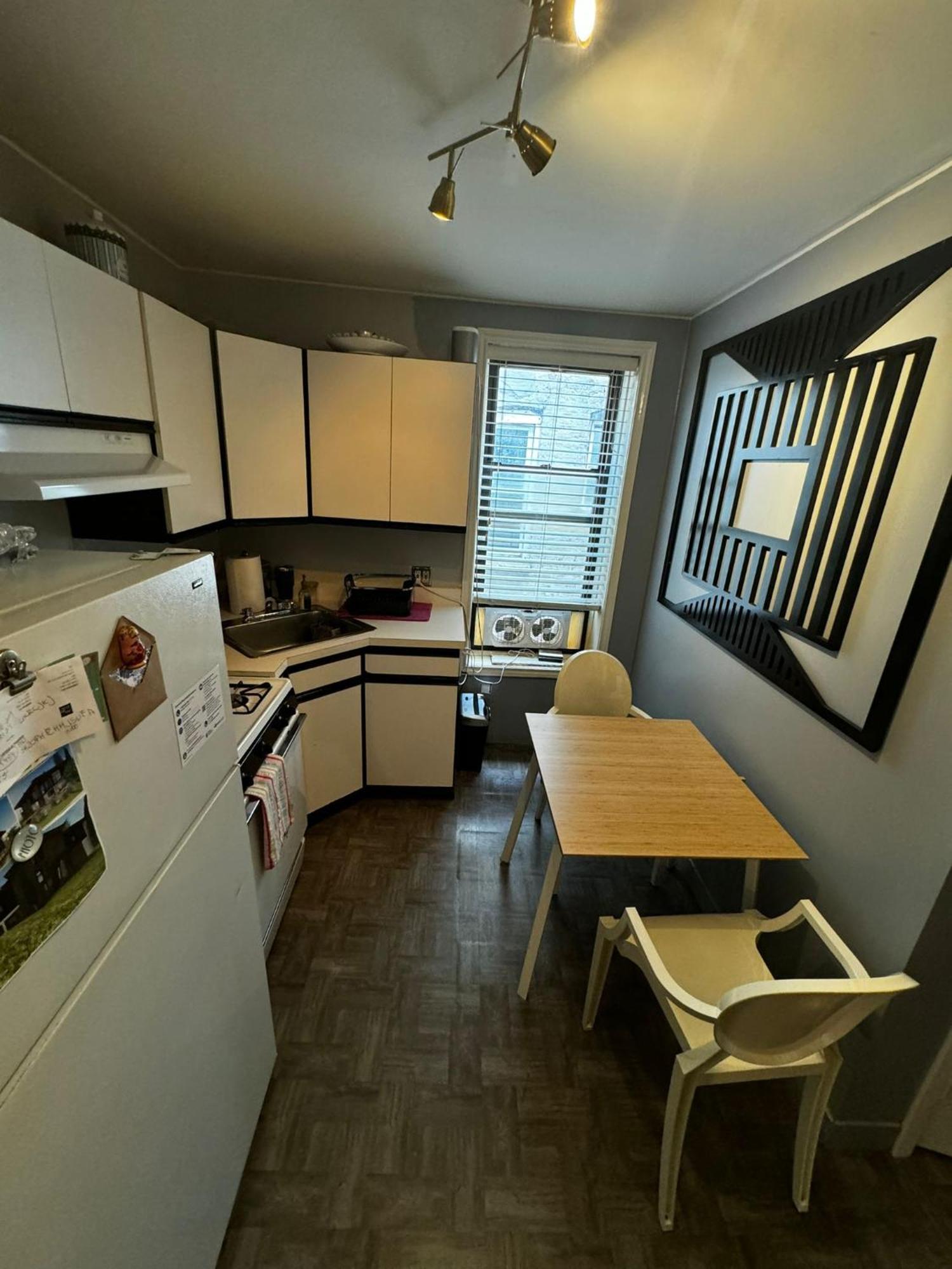 Fancy Subway Crossing Street - Location Apartamento Nova York